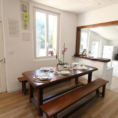 Maison Renovee Avec Grand Jardin, Activites Nautiques Et Randonnees A Proximite - Fr-1-742-526 *