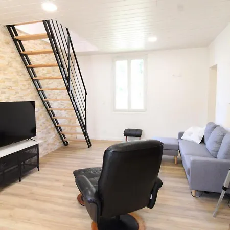Maison Renovee Avec Grand Jardin, Activites Nautiques Et Randonnees A Proximite - Fr-1-742-526 Casa vacanze *